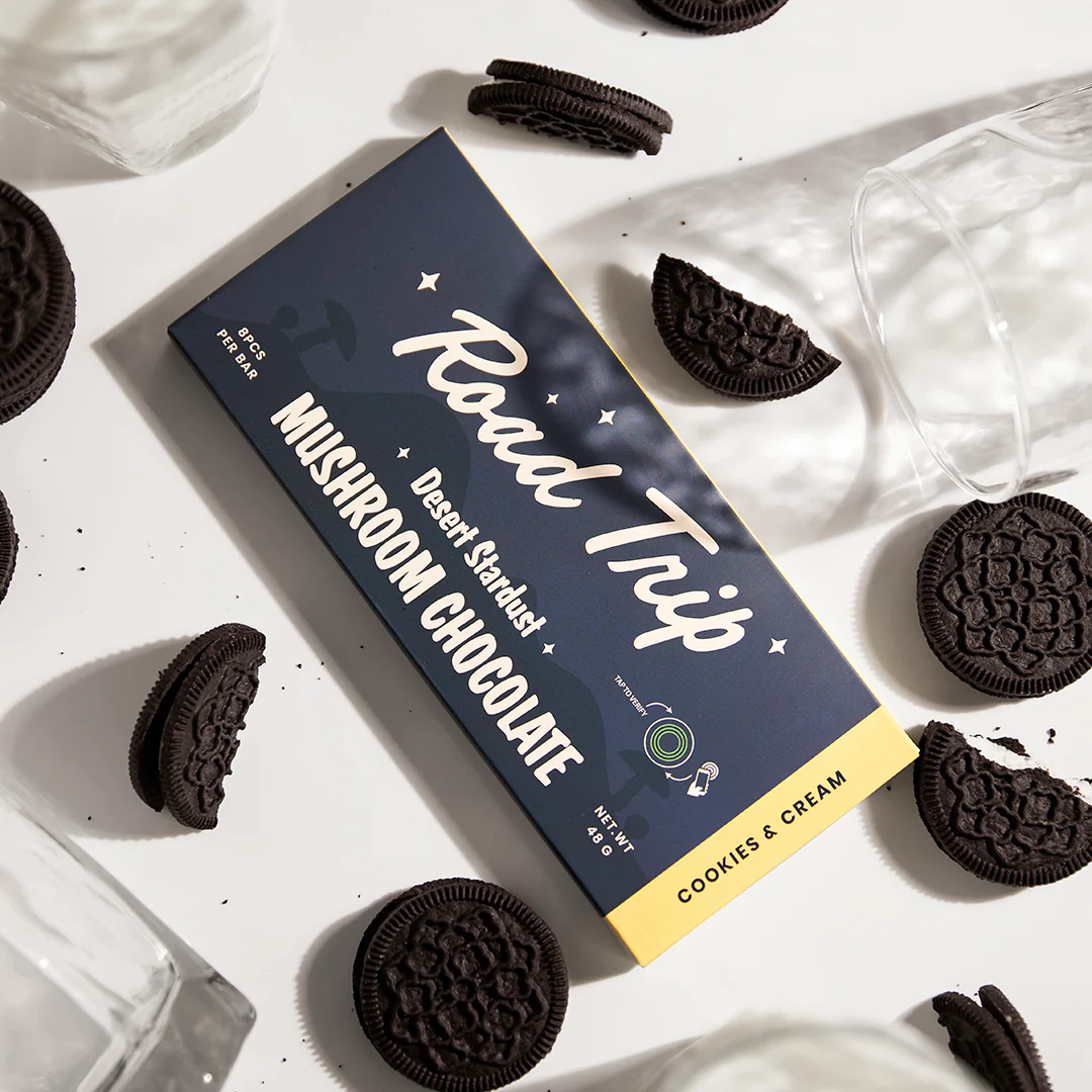 Desert Stardust Mushroom Chocolate Bar - Cookies & Cream